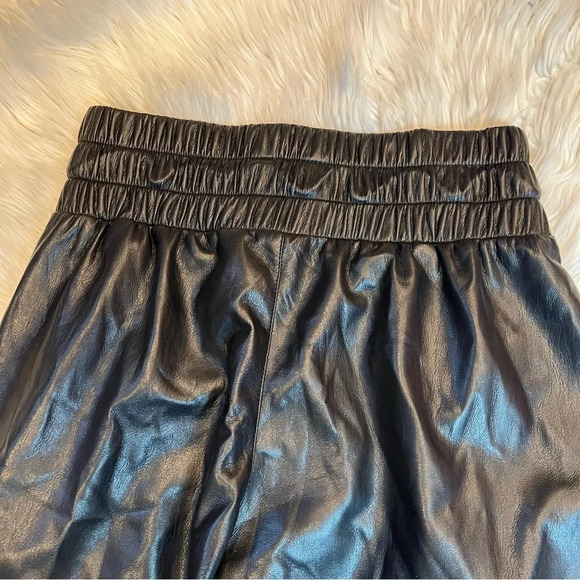 NWOT Joie Wadley Vegan Faux Leather Pant Caviar Black Contemporary Casual Medium - Picture 12 of 12